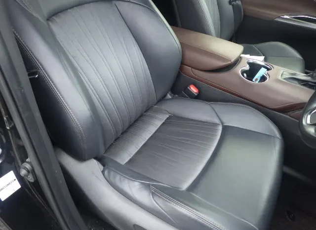 
								Toyota Harrier 2020 New Shape Z Package full									