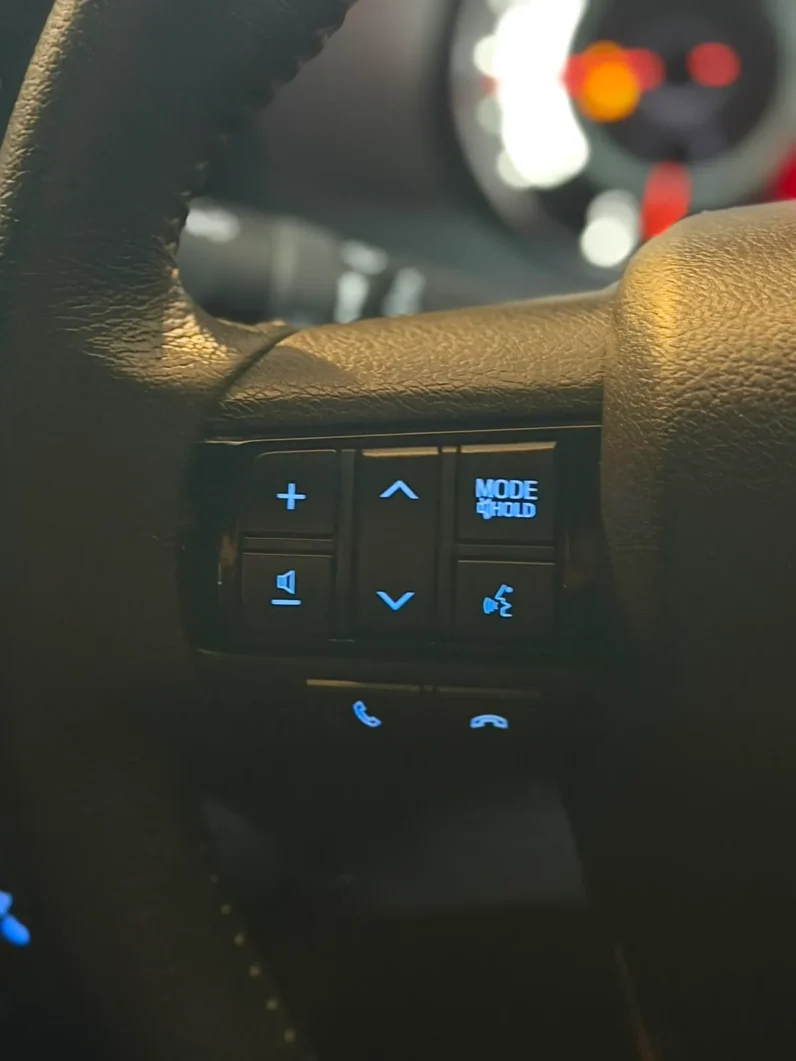 
								Toyota Hilux Double Cabin 2020 Z Black Rally Edition Automatic full									