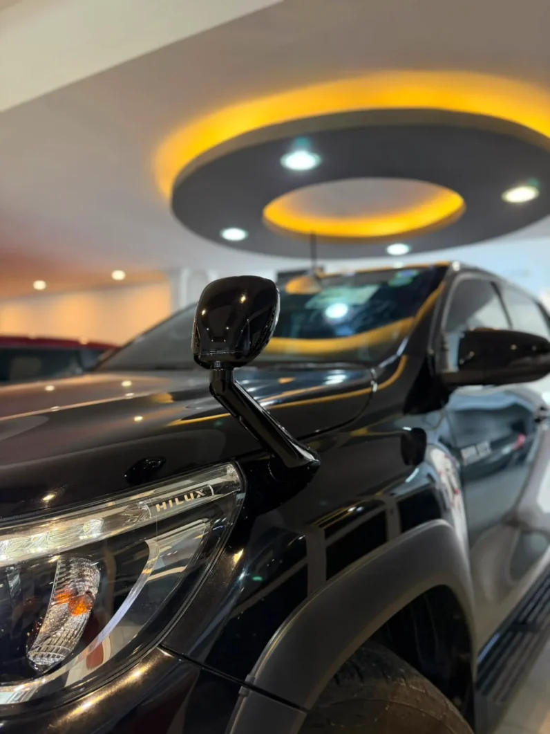 
								Toyota Hilux Double Cabin 2020 Z Black Rally Edition Automatic full									