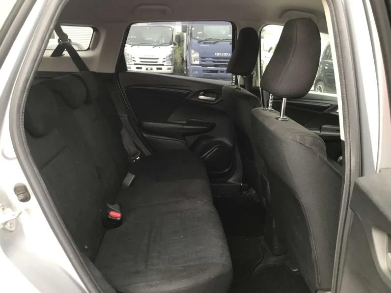 
								Honda Shuttle Hybrid 2019 New Shape full									