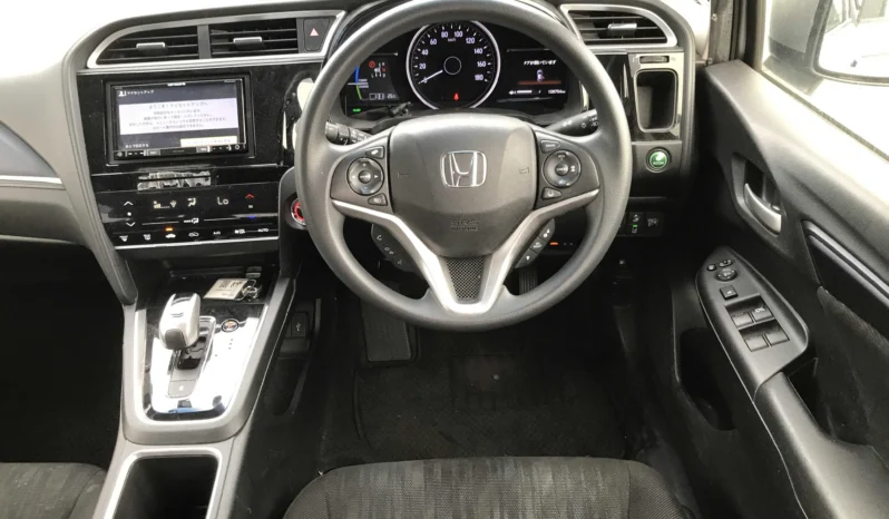 
								Honda Shuttle Hybrid 2019 New Shape full									