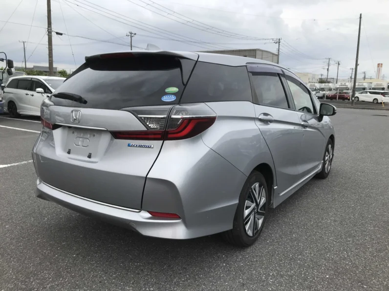 
								Honda Shuttle Hybrid 2019 New Shape full									