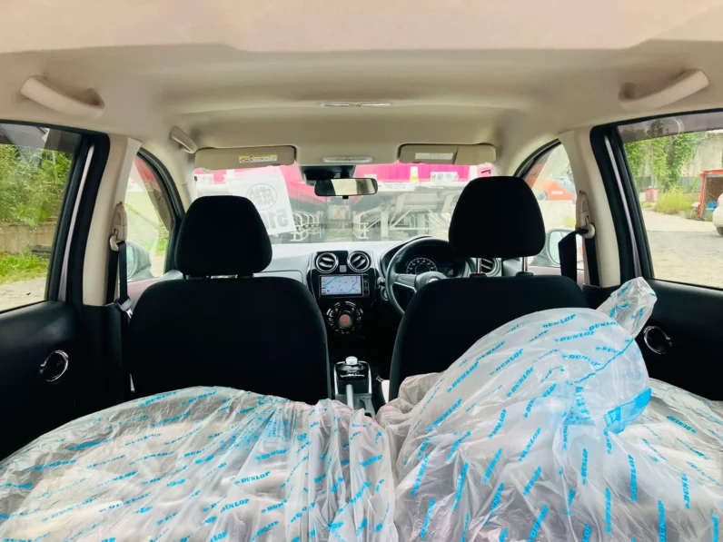 
								Nissan Note e-Power 2019 X full									