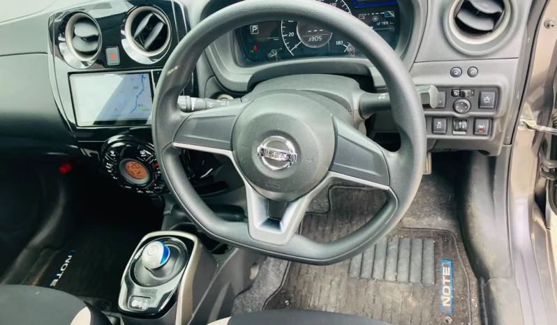 
								Nissan Note e-Power 2019 X full									