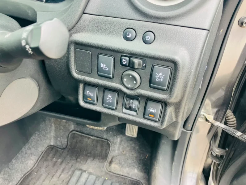 
								Nissan Note e-Power 2019 X full									