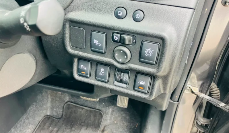 
								Nissan Note e-Power 2019 X full									