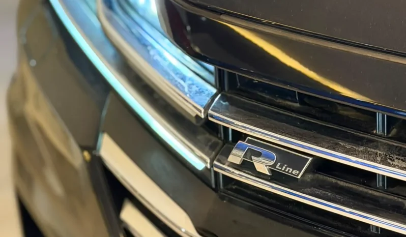 
								Volkswagen Arteon R-Line 2019 4Motion Sunroof full									