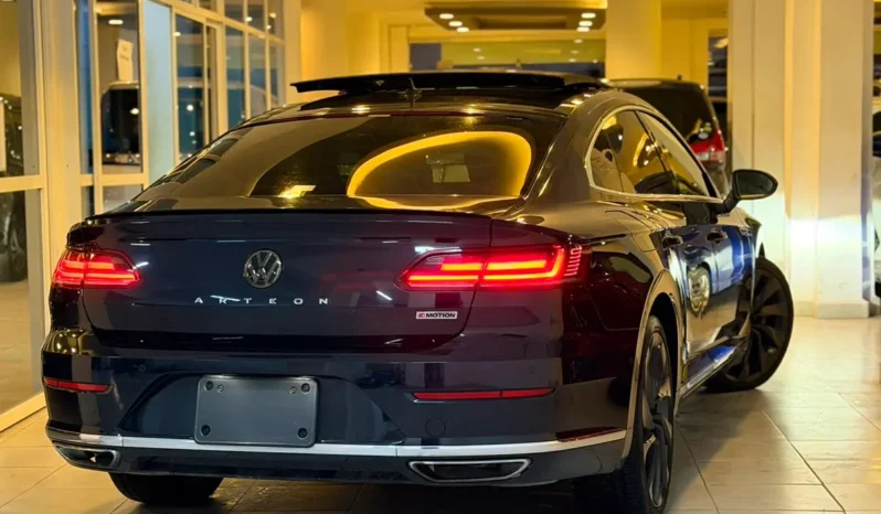 
								Volkswagen Arteon R-Line 2019 4Motion Sunroof full									