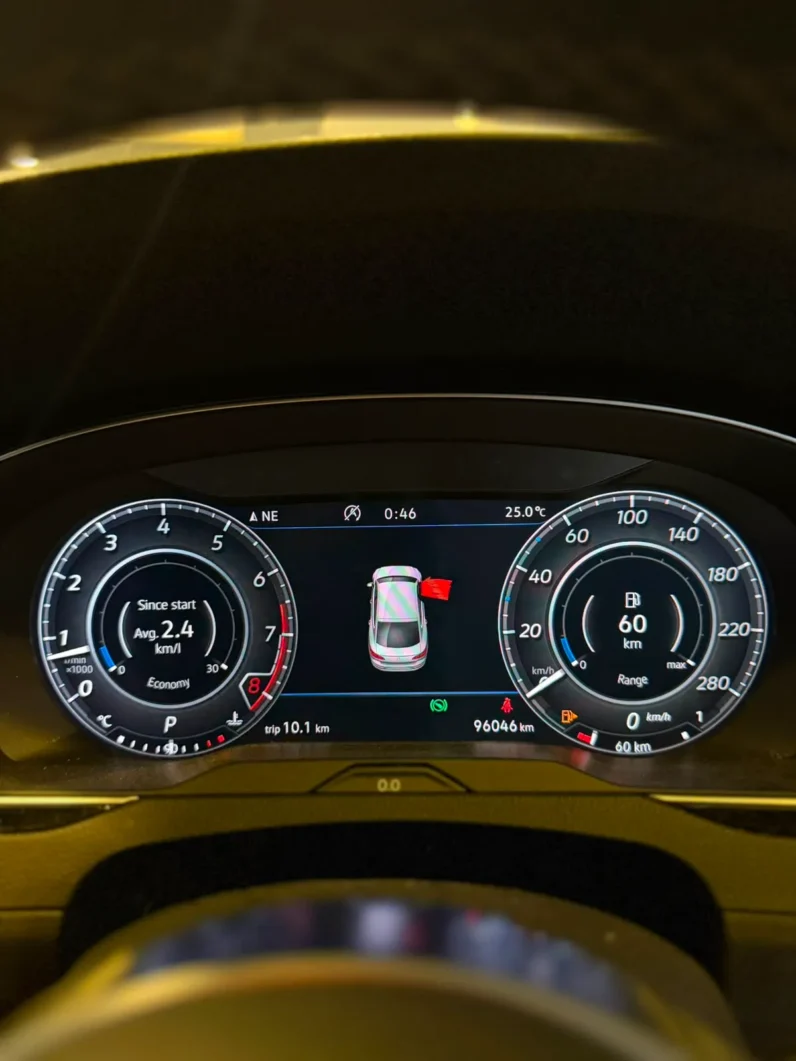 
								Volkswagen Arteon R-Line 2019 4Motion Sunroof full									