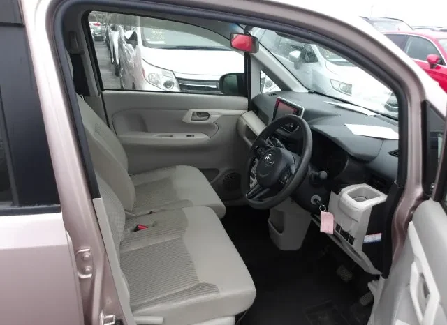 
								Daihatsu Move 2019 full									