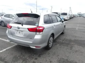Toyota Corolla Fielder Hybrid 2019