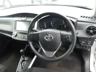 Toyota Corolla Fielder Hybrid 2019