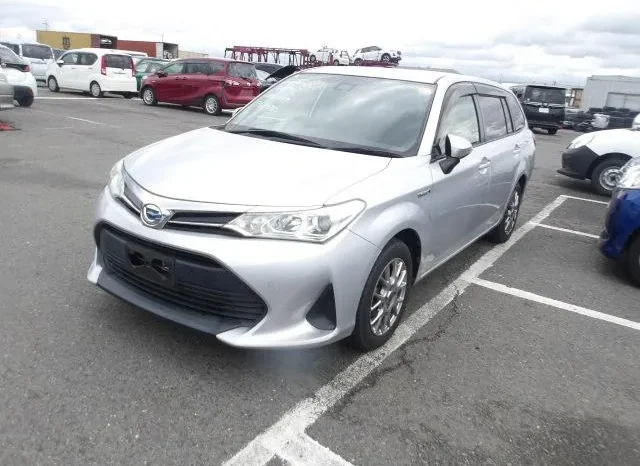 
								Toyota Corolla Fielder Hybrid 2019 full									