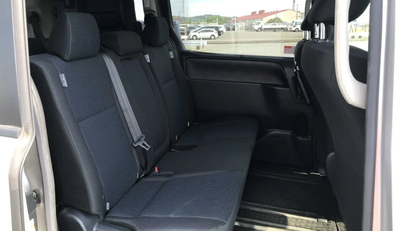 
								Toyota Noah 2019 X 8 Seater full									
