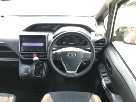 Toyota Noah 2019 X 8 Seater