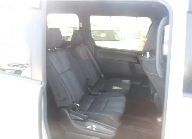
								Toyota Voxy 2019 ZS Kirameki full									